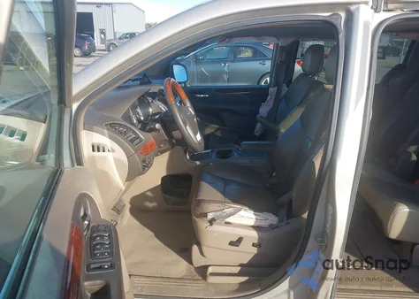 2012 Chrysler Town & Country Limited from USA, damaged, VIN 2C4RC1GG8CR317428